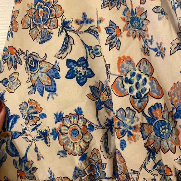 Lush floral printed faux wrap dress - Picture 2 of 5